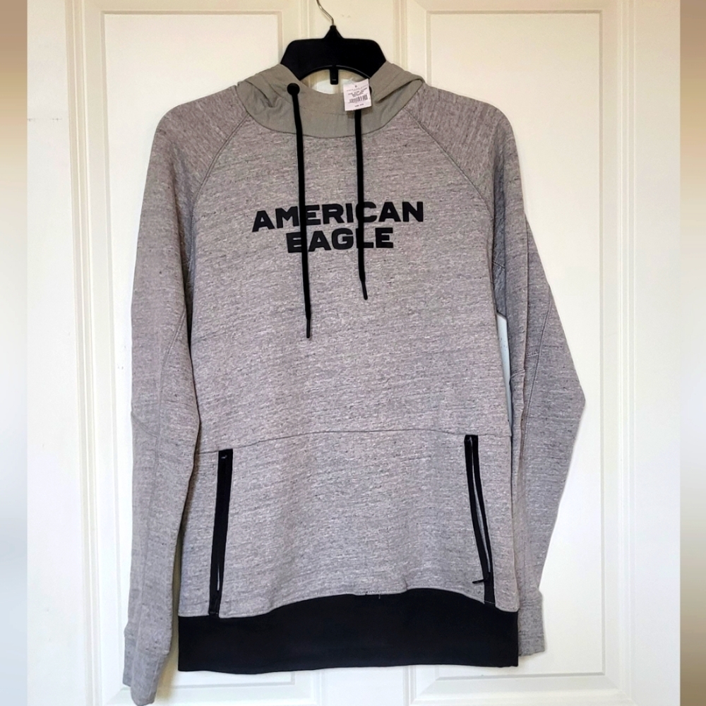 NWT | AE American Eagle | Sweatshirt Hoodie | XS